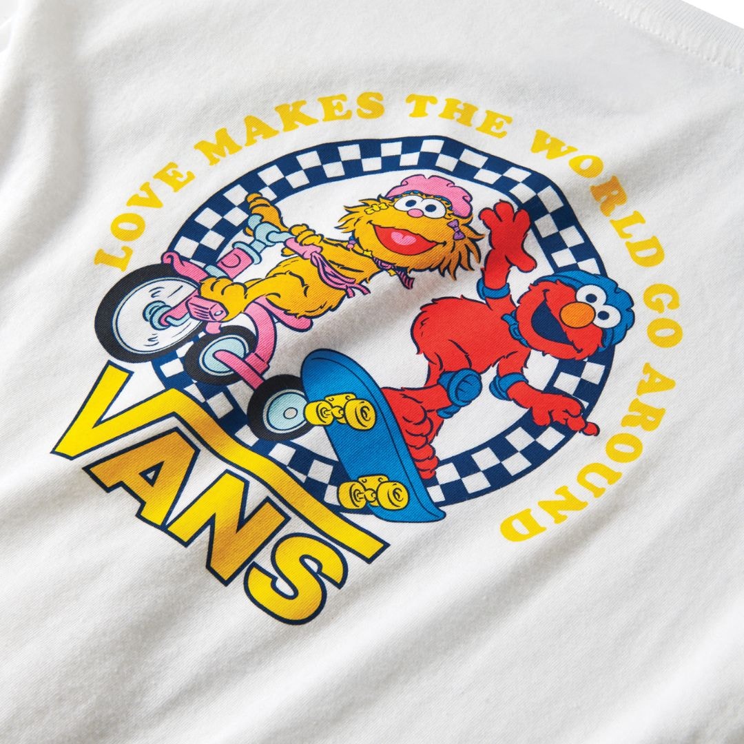 Camiseta Vans x Sesame Street Knot Branca P-GG |VN000A7NWHT
