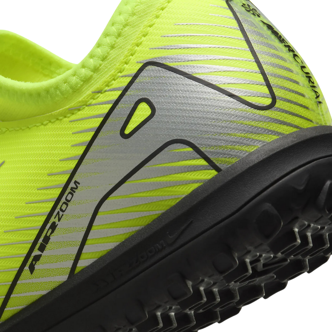 Chuteira Infantil Nike Zoom Vapor 16 31-36.5 |FQ8284-700